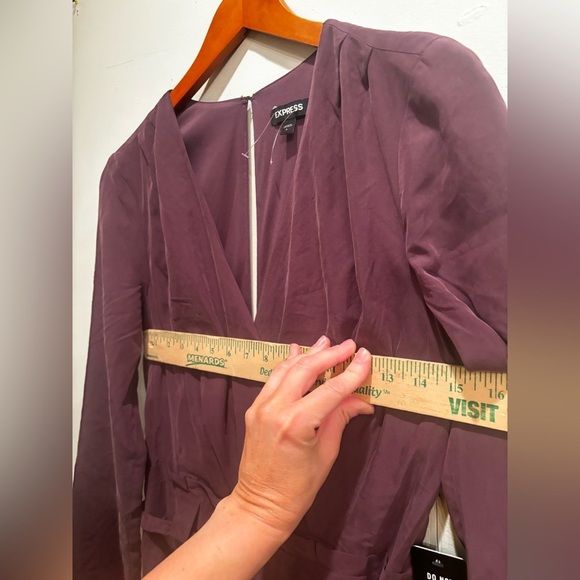 Express purple Jumpsuit size 6 fall lightweight feminine casual - Picture 4 of 16